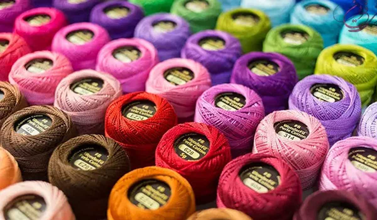 مقایسه تخصصی نخ های اکلریک هیت ست شده دی فرش